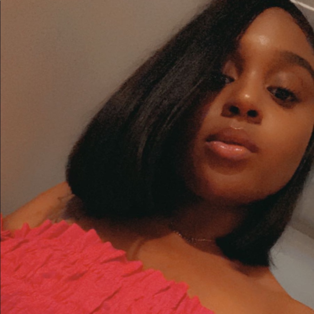 Meet your Posher, Teia